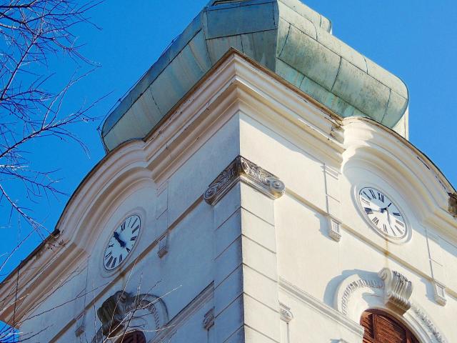 83159040 3304999626305592 8039258250656350208 n 640 480