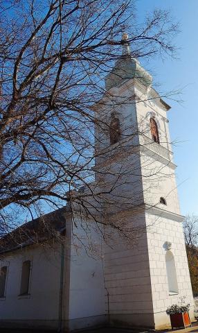 84142668 3304999676305587 2889403698939691008 n 640 480