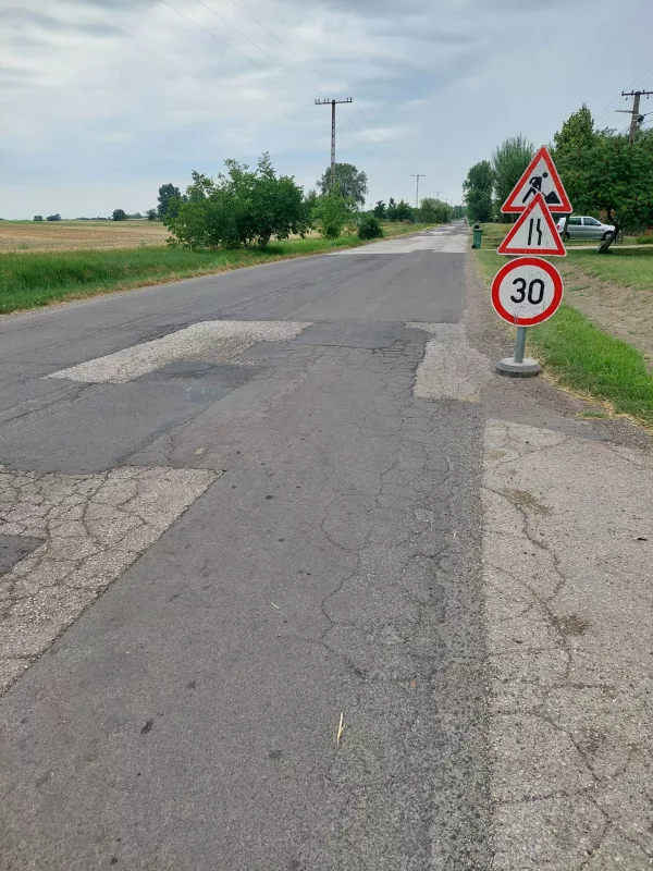 Mátyás Király út kátyúzása