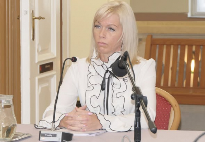 Beszámolt az Abokom