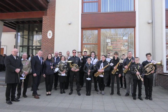 Méltóképpen ünnepeltük Abonyban Március 15 -ét