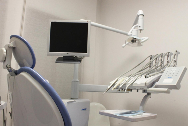 Modern fogászati implantátumok: út a mosoly helyreállításához