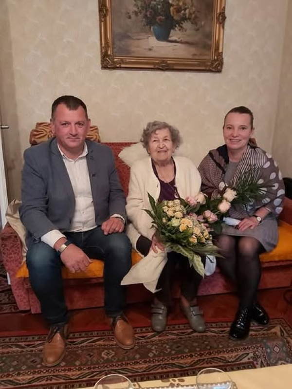 100 éves pedagógust is köszöntöttünk a Városi Pedagógusnap alkalmából 🥰