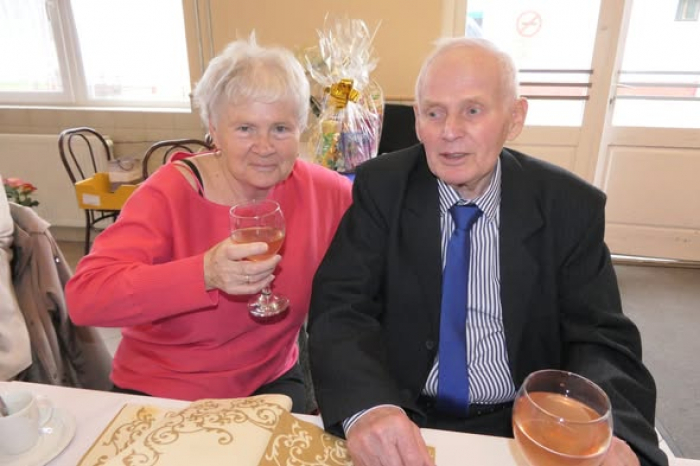 Utolsó összejövetel a MÁV nyugdíjasoknál: Minden jót Józsi bácsi! 💝