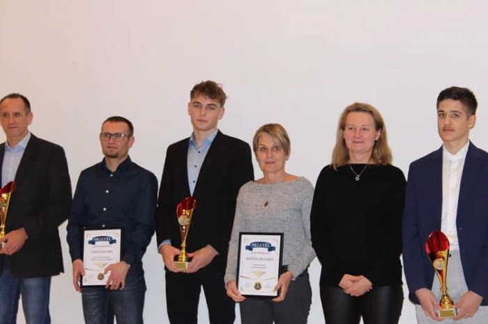 Kitüntették a Fergeteg Triatlon SE sportolóit