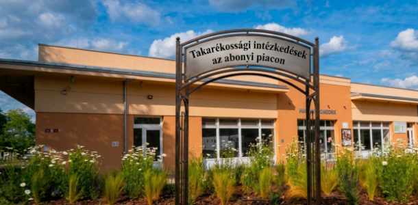 Takarékossági intézkedések az abonyi piacon is