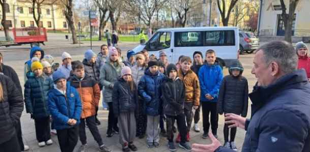 Idén: „Mi szedjük – Önkéntesen a tiszta Abonyért” 💚💚💚