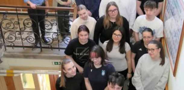 Kinizsi díjakat adott át az abonyi alpolgármester asszony